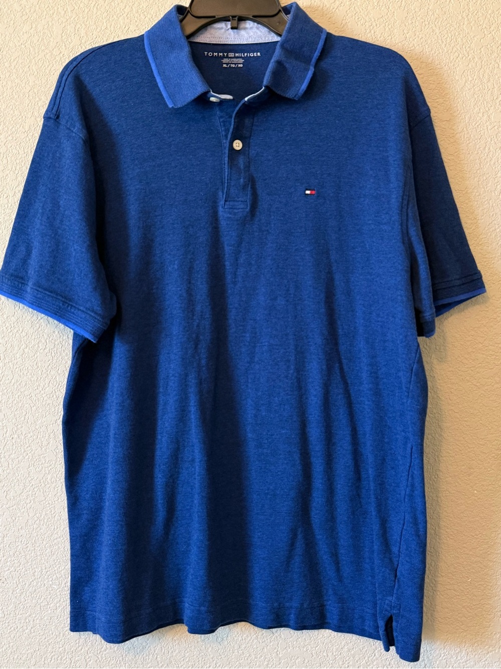 Tommy Hilfiger Men's Blue Polo Shirt with logo